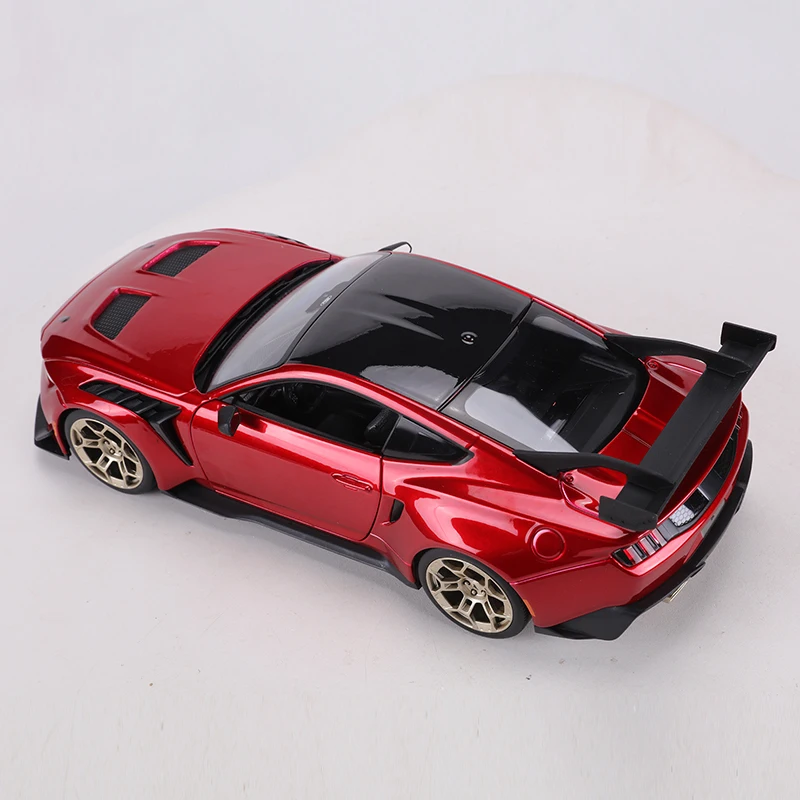 Maisto 1:18 2025 Ford Mustang GTD Alloy Model Car view 5
