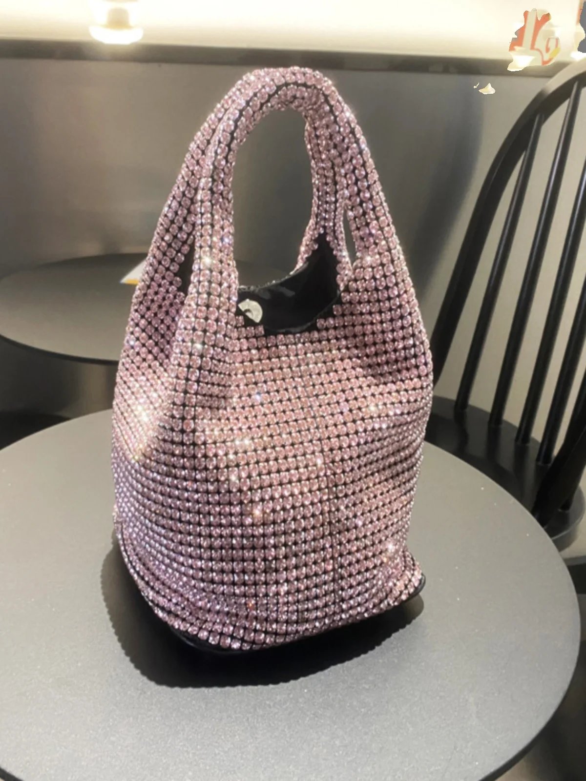 

Серебристо-розовая сумка-ведро с бриллиантами, вечерняя сумка, женская сумка нового стиля, сумка через плечо, ручная сумка, сумка-корзина, сумка со стразами