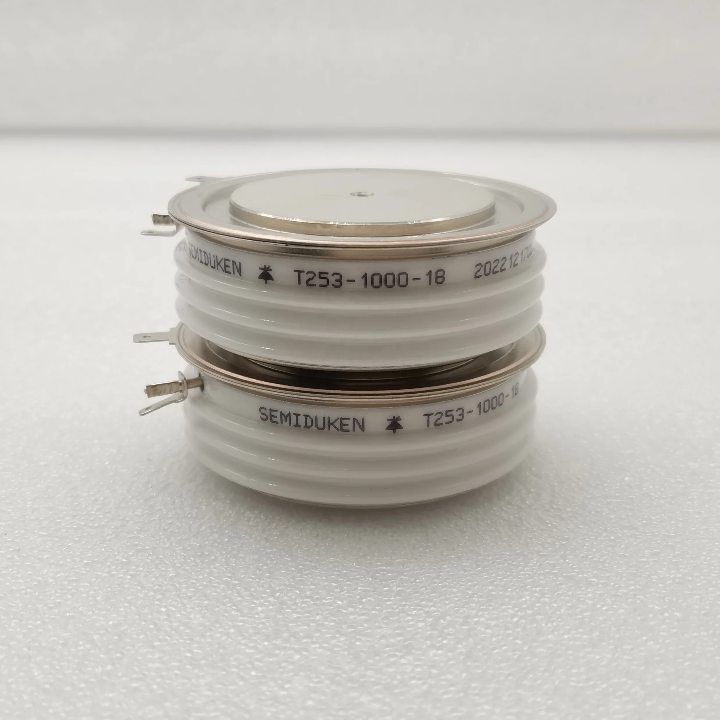 1000A1800V T253-1000-18 Capsule Russian Type Phase Control Thyristor SCR T253-1000-18 for Railway