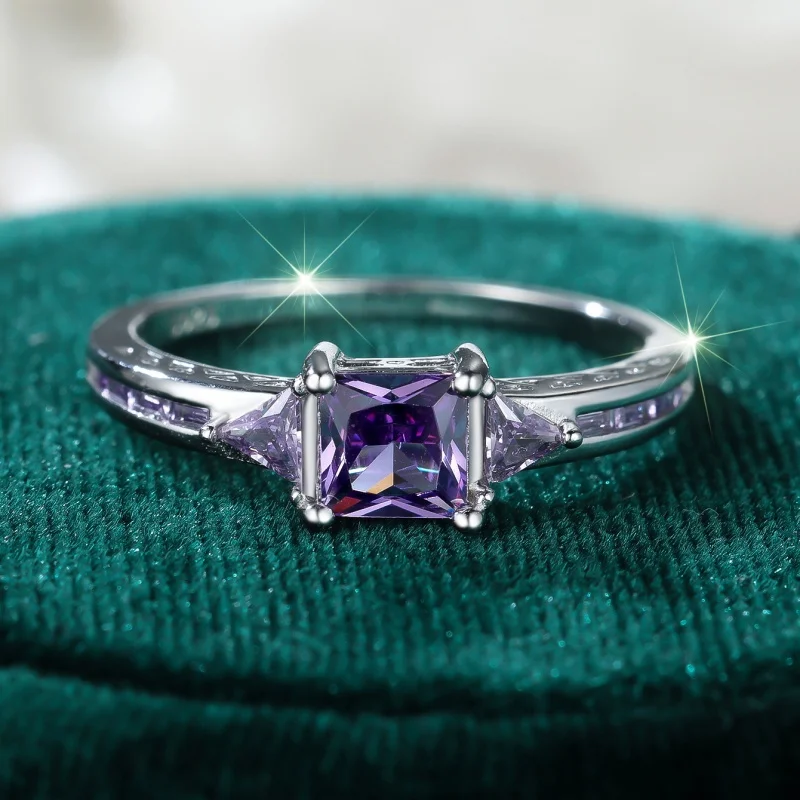 2026 New Non Fading Elegant Purple Diamond Rectangular Edge Triangular Ring Fashionable Niche Design Jewelry