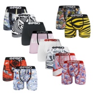 Trendsetter! Men's briefs with a statement print for a unique look