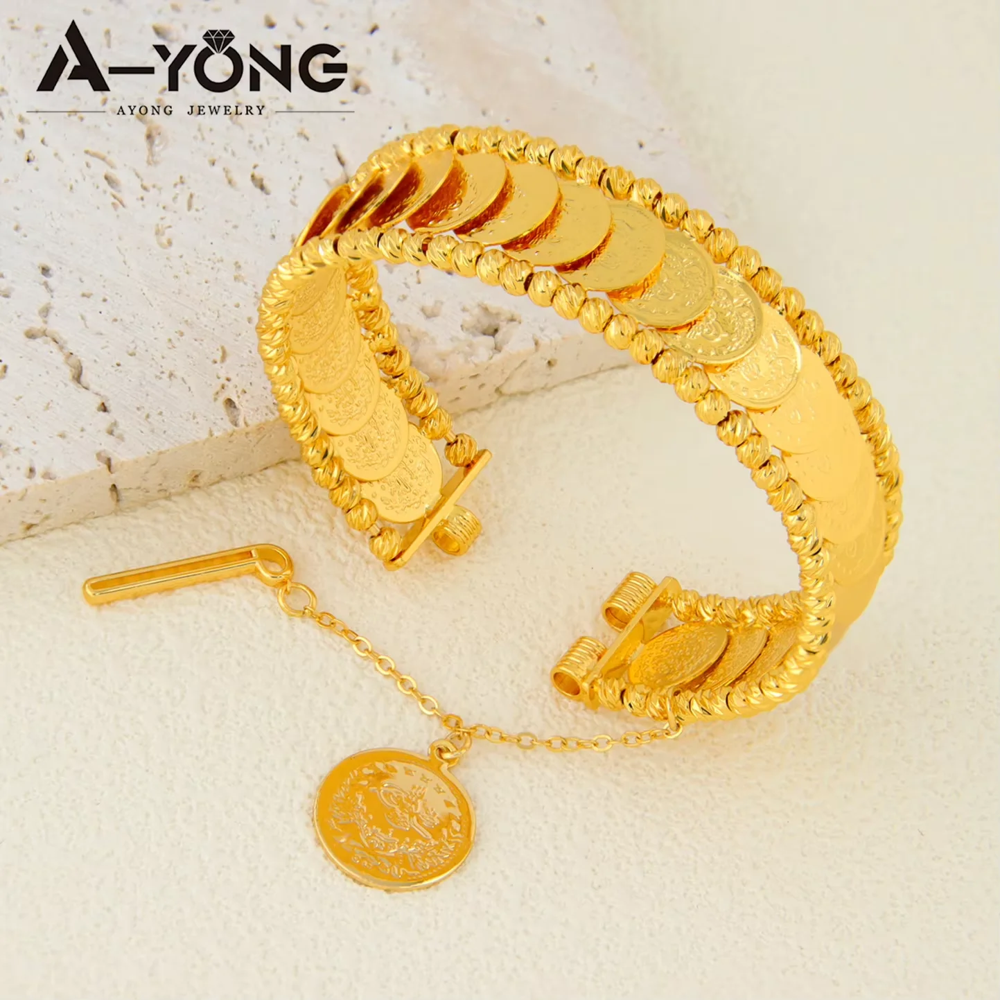 Arabic Fashion Leopard Jewelry Set 21k Gold Plated Italian Zirconia Charm Necklace Bracelet Dubai Women Event Party Jewelrys