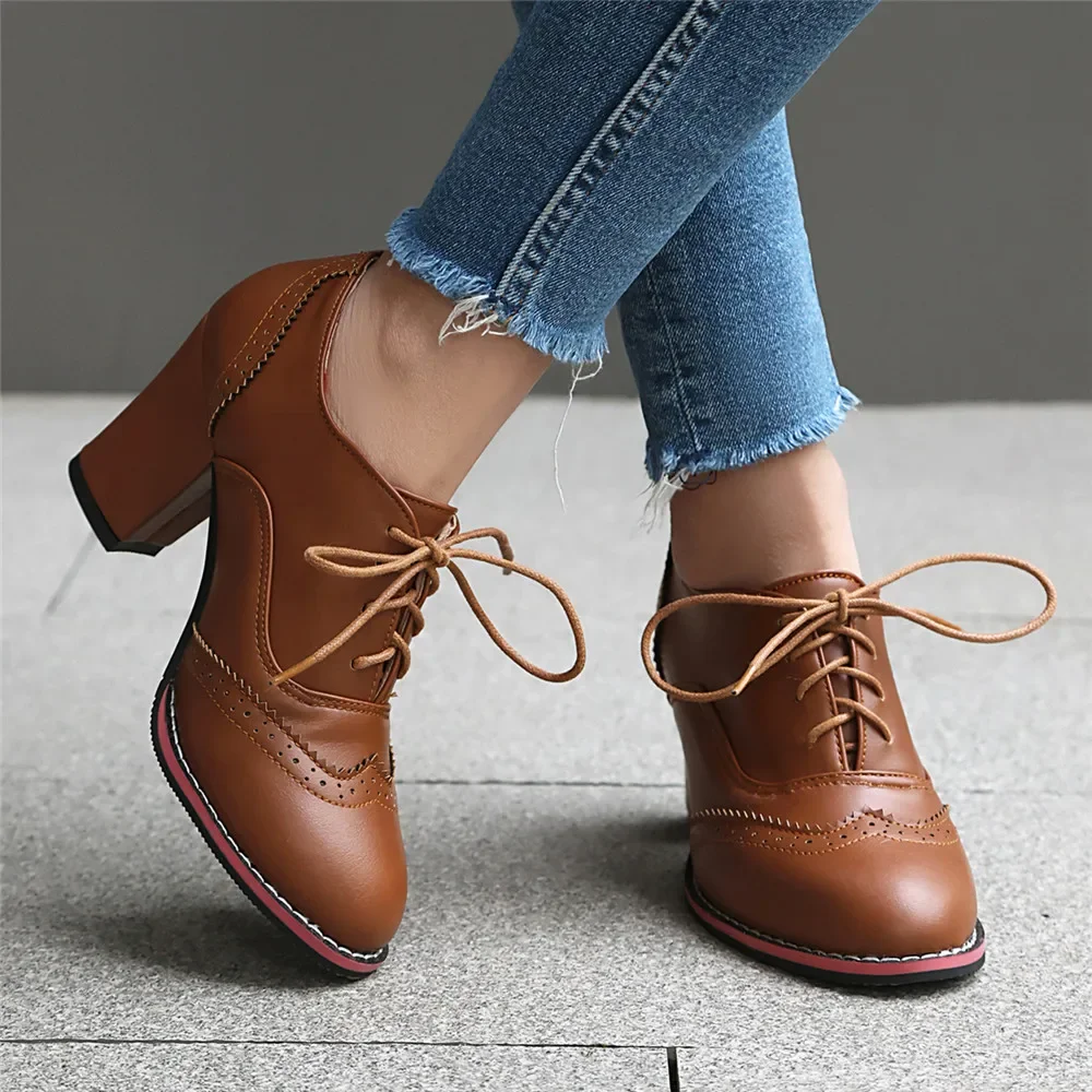 2025 Women Pumps Round Toe Thick High Heels Platform Brogue Student Carved Retro Lace-Up Classic Spring Office Lady Lace Up Shoe