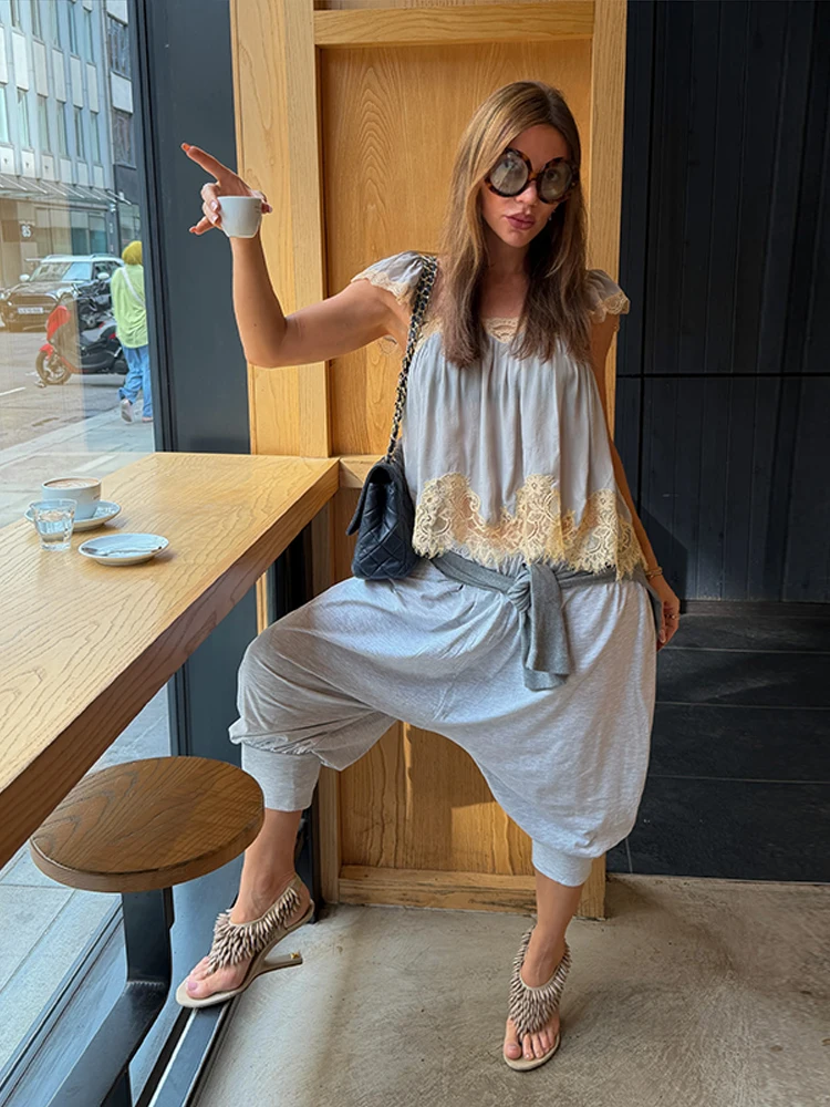 Sexy Lace Patchwork Shirt Women Slim Sleeveless Slash Neck Loose Pleated Shirts Female 2026 Summer Autumn Lady Outwear New