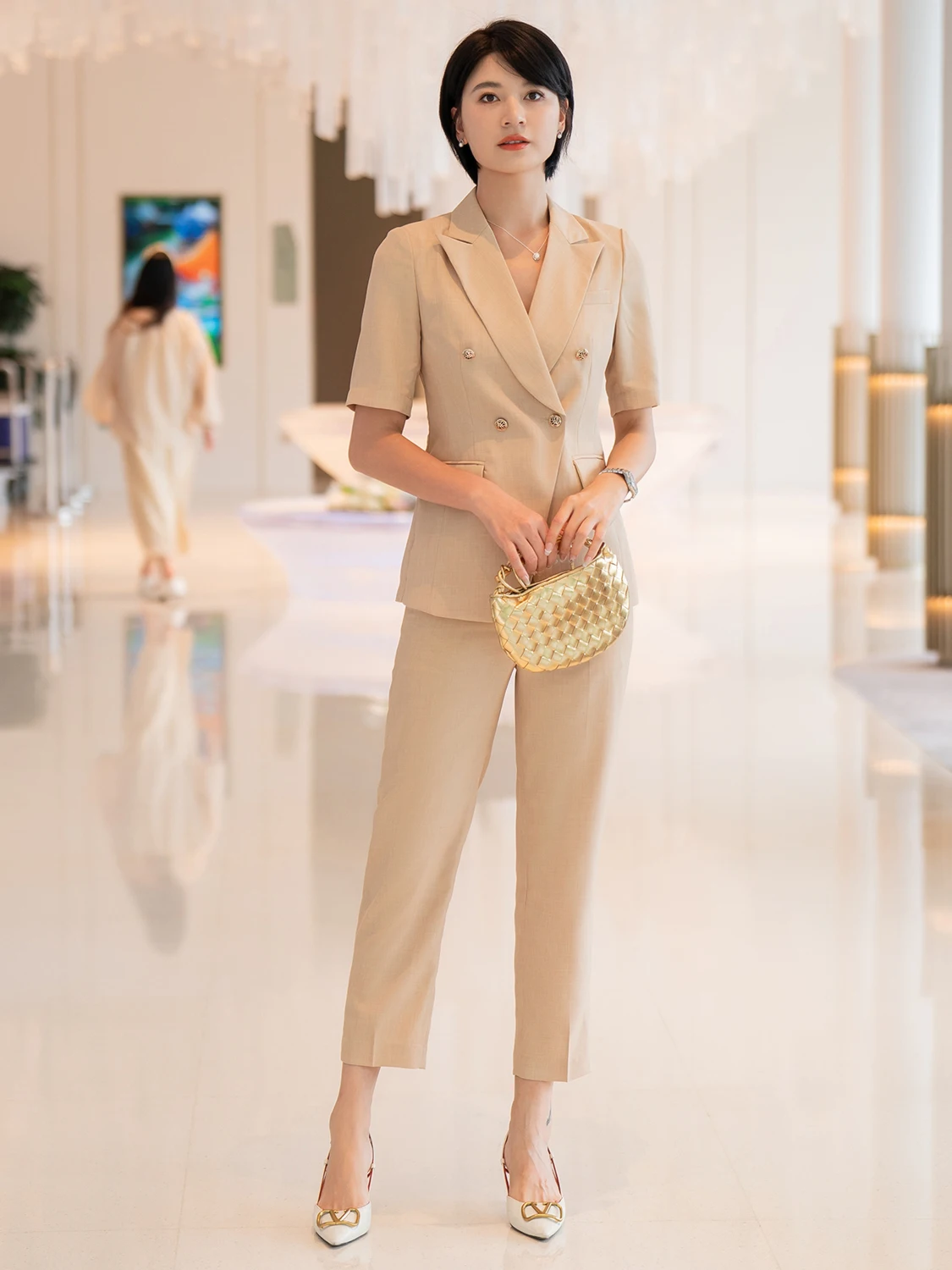 

Jiang Feifei Summer ort Sve Busin Workwear Women's Simple Faionable Profional Suit Set Polyester Fiber 00%