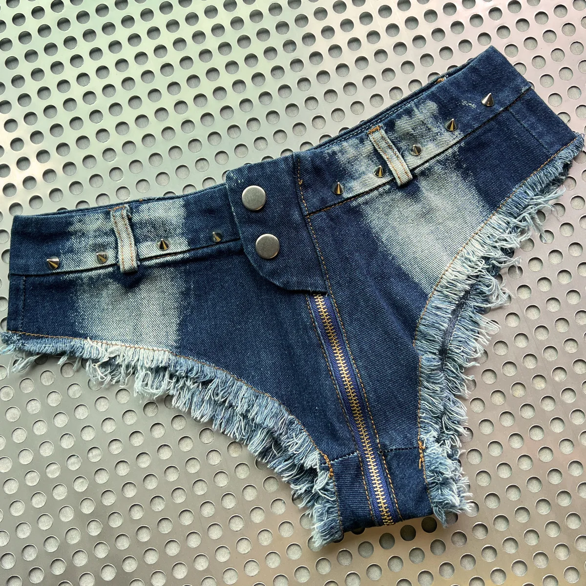 Fanshion Woman Sexy Zipper Open Crotch Denim Shorts Girl Low Waist Hot Dance Mini Pants Office Lady Nightclub Erotic Clothing