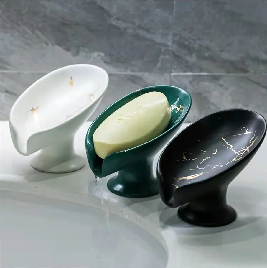 

1PC Ceramic Leay Shower Soap Holder Bathroom and kitchen Supplies Leaf Shape Box Water Guide Hole Dish Storage Plate