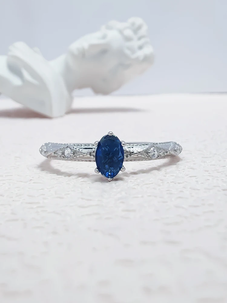 

Женское кольцо из стерлингового серебра 925 пробы с синим цирконием и кружевным узором, элегантное винтажное ювелирное изделие с камнем для сентябрь, повседневная одежда, подарки для вечеринок
