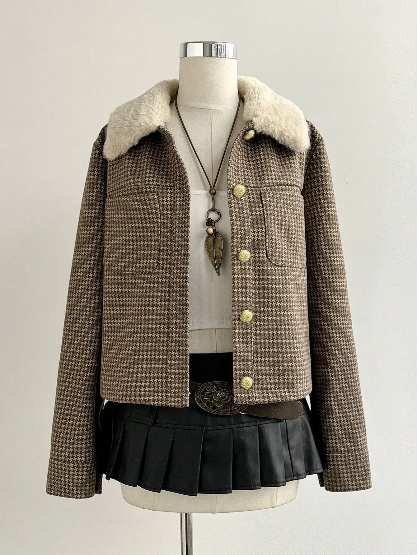 European-style coat women autumn and winter new style loose retro collar warm and fashionable short jacket suitable daily wear