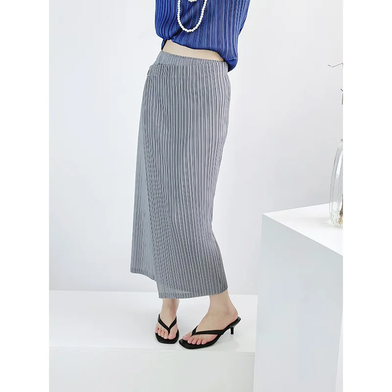 Miyake 2025 Summer New Pleated Straight Skirt Diagonal with Loose Thin Casual Pleated Women's Half-skirt Thin with Elasticity