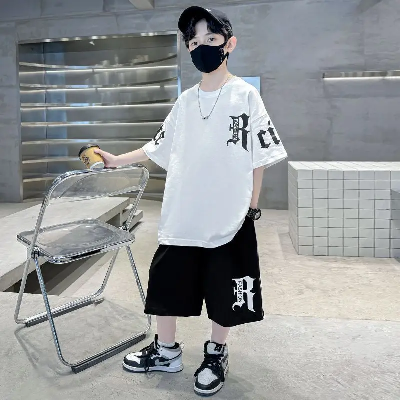 

Boys' Summer Sports Set 2025 New Style Middle Children's Clothing Short Sleeves Tops Shorts Two-piece Handsome Fashionable Suits