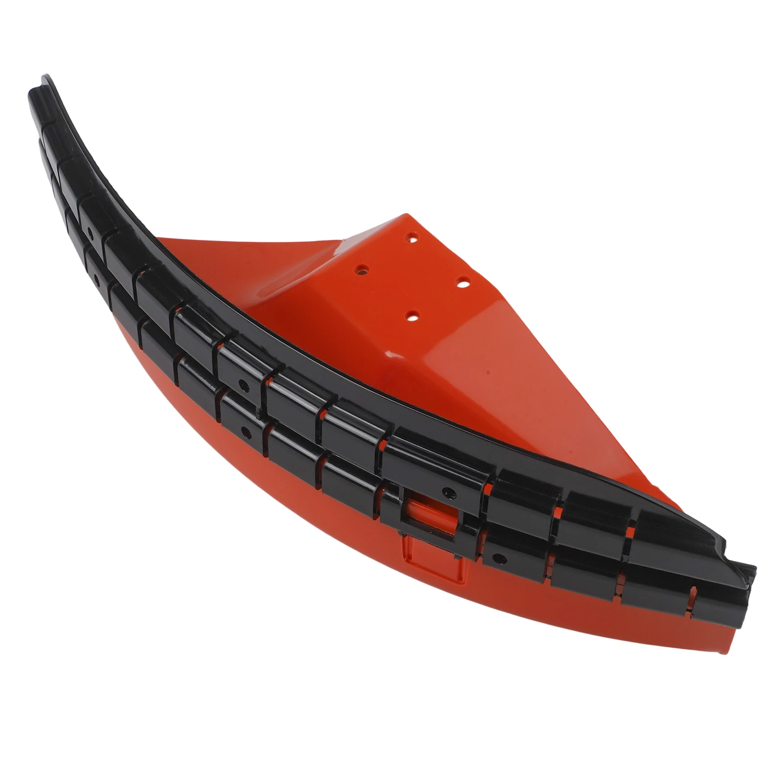 

Доска для предотвращения попадания травы для моделей FS120, FS200, FS250: минимизирует образование засоров для плавной работы и быстрого обслуживания