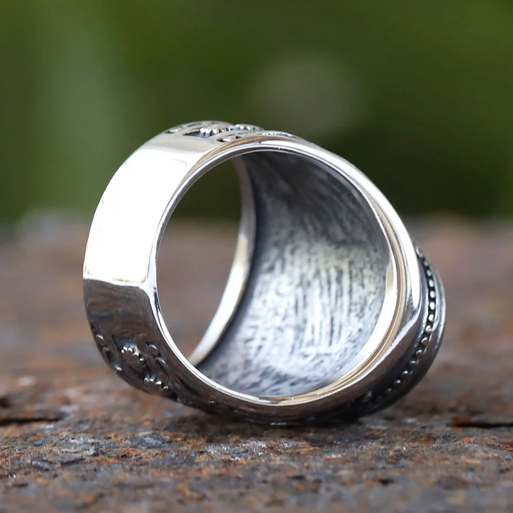 2024 New Fashion Flat Black Crystal Carved Pattern Men\'s Ring European and American Ring Jewelry