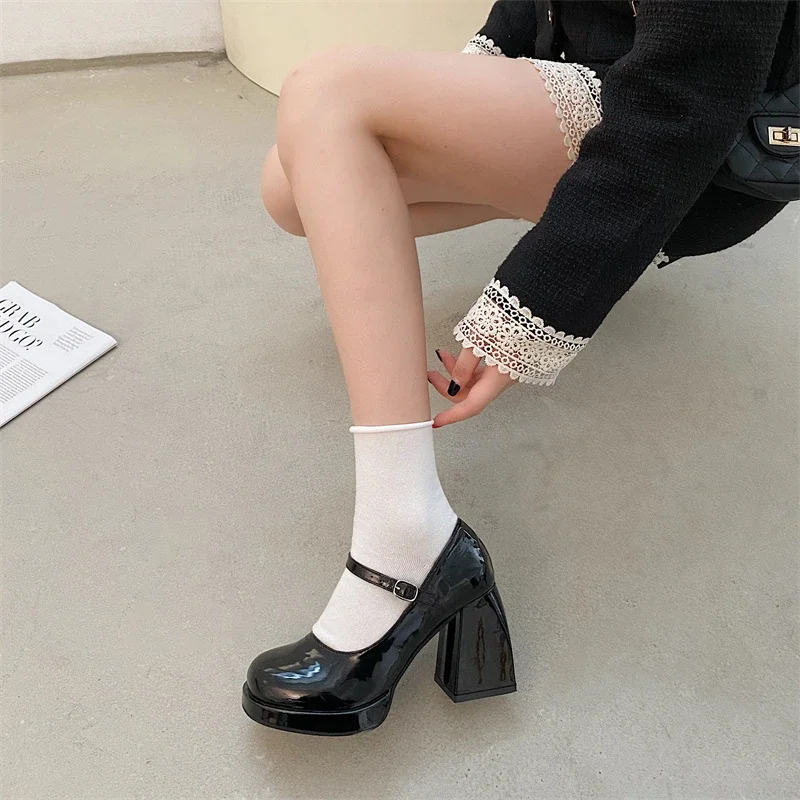 2024Mary Jane Shoes Women Retro British Style Hepburn Black High Heel One Word Buckle Thick Heel Square Head Single Shoes Women