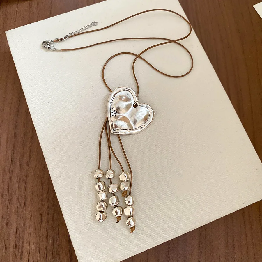 التجاعيد القلب شرابة قلادة قلادة جديدة أزياء بسيطة تصميم فريد من نوعه سترة سلسلة المرأة مجوهرات هدية