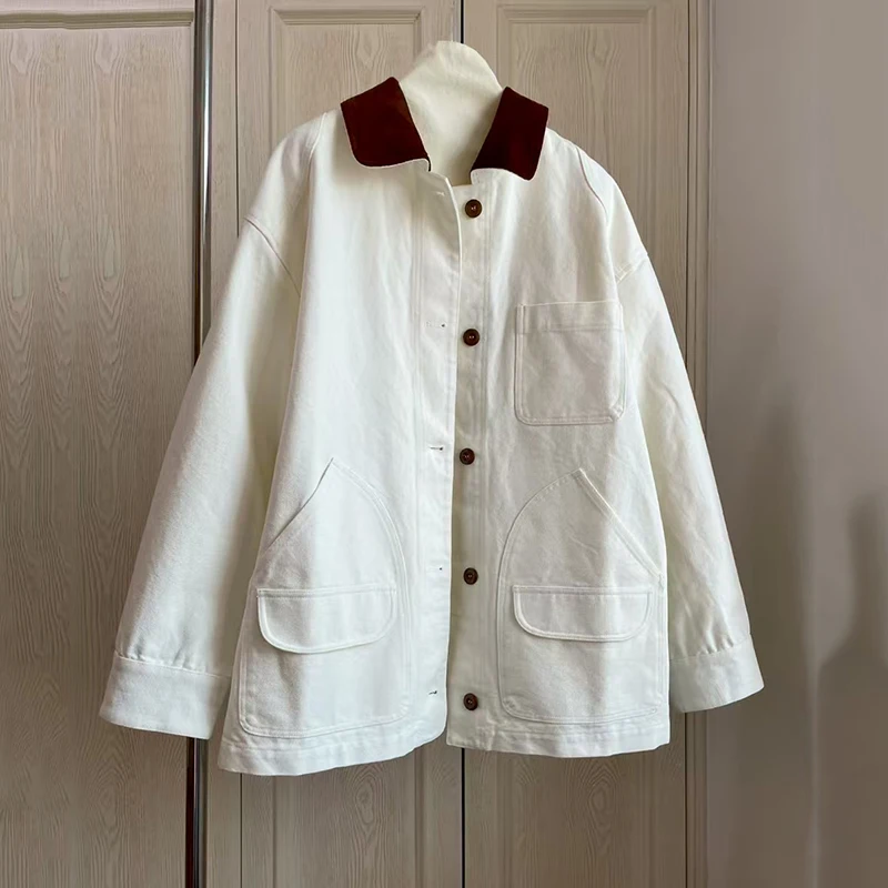 

Women's Vintage Denim Jacket Stylish Casual Oversized Minimalist Jacket Top High-Quality Pure Cotton Fall Season New Arrival