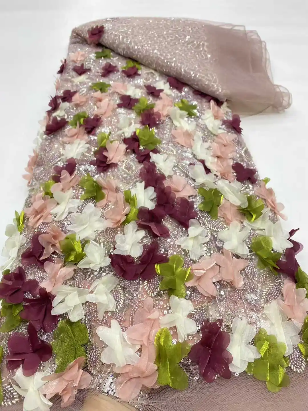 Tulle 3d ดอกไม้คุณภาพสูงไนจีเรียลูกไม้ผ้า 2025 เจ้าสาวลูกไม้สําหรับเย็บชุดแต่งงาน