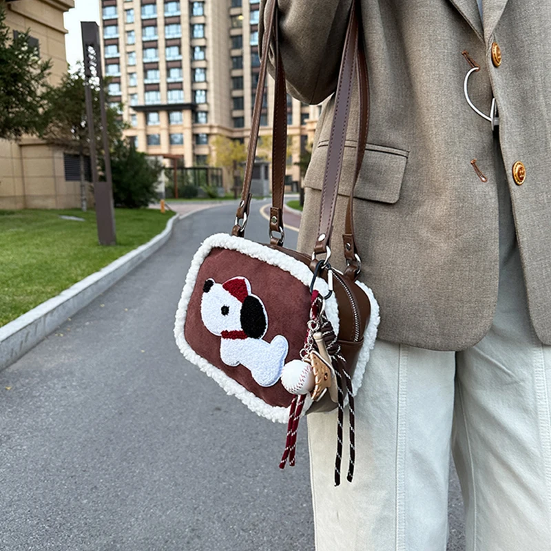 Bolso con estampado de leopardo para mujer, novedad de Otoño Invierno, bolso cruzado Diagonal de felpa Retro, bolso de hombro de piel a la moda para niña