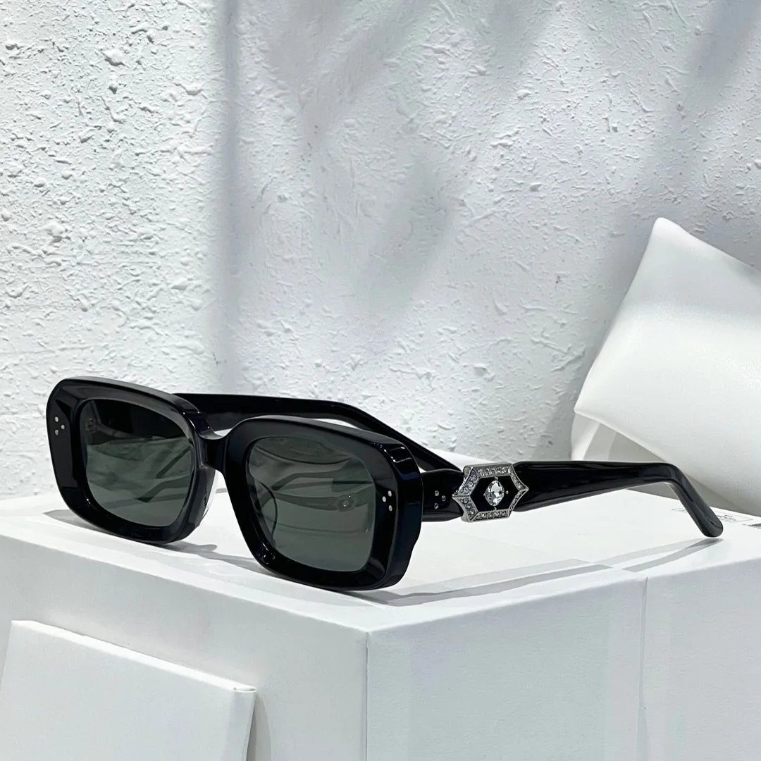 

2025 New GM Phantom Retro Square Sunglasses Vintage Unisex Gem Embellished UV400 Sun Glasses for Men Women Fashion Brand Shades