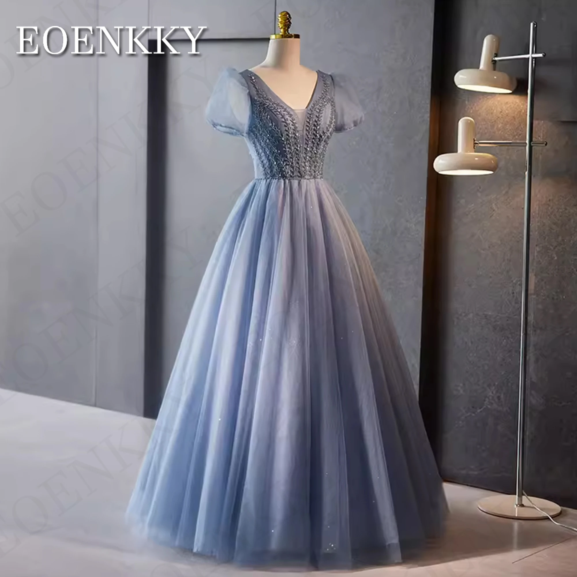 Vestido de fiesta de tul de princesa brillante, mangas abullonadas azules, línea A, vestidos de cumpleaños brillantes, vestidos de fiesta con lujo de cuentas y cuello en V Glitter Princess Tulle Prom Dress  Blue Puff S