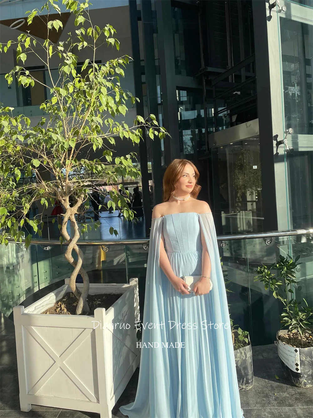 Dianruo Abiti da sera con maniche a mantella con spalle scoperte Una linea in chiffon Vestido De Fiesta Abiti lunghi pieghettati per occasioni speciali personalizzati