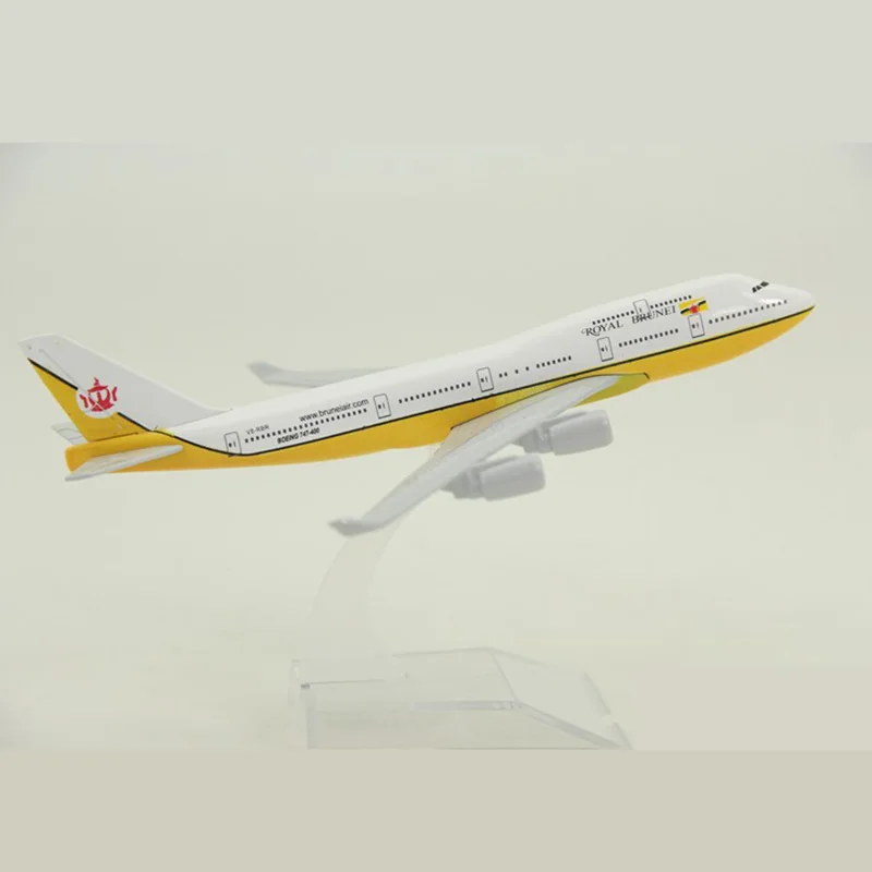 

Diecast 1:400 Scale Brunei Airlines B747-400 Alloy & Plastic Passenger Jet Model Toy Gift Collection Simulation Display