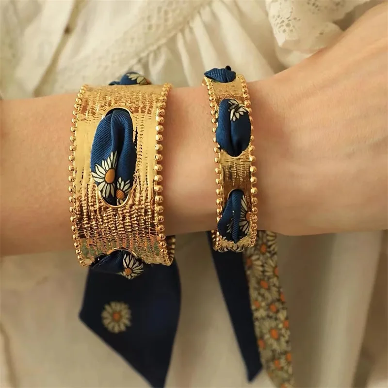 

French Style Stylish Vintage Colorful Scarf Bangle Open Cuff Bracelet for Women