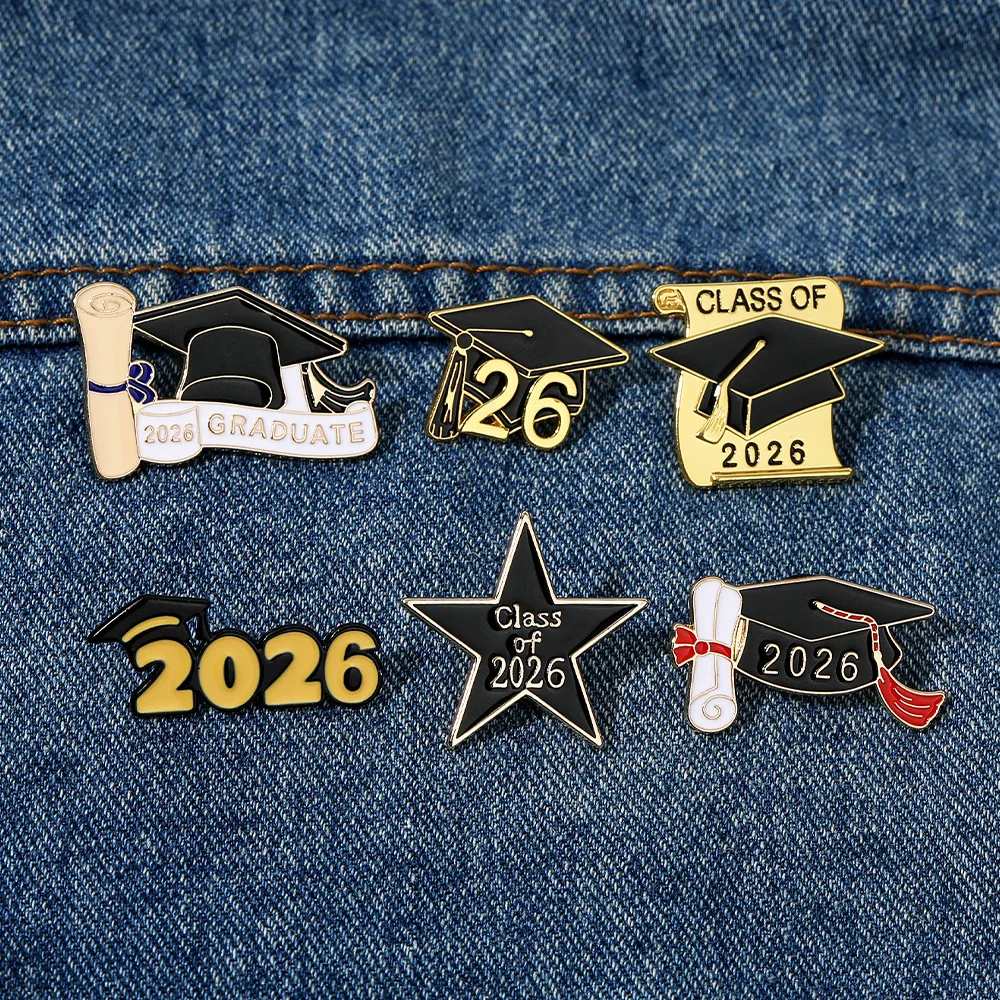 2026 Graduation Season Brooch Creative Bachelor Hat Metal Brooch Enamel Badge Jewelry Gifts for Graduate Students Friends
