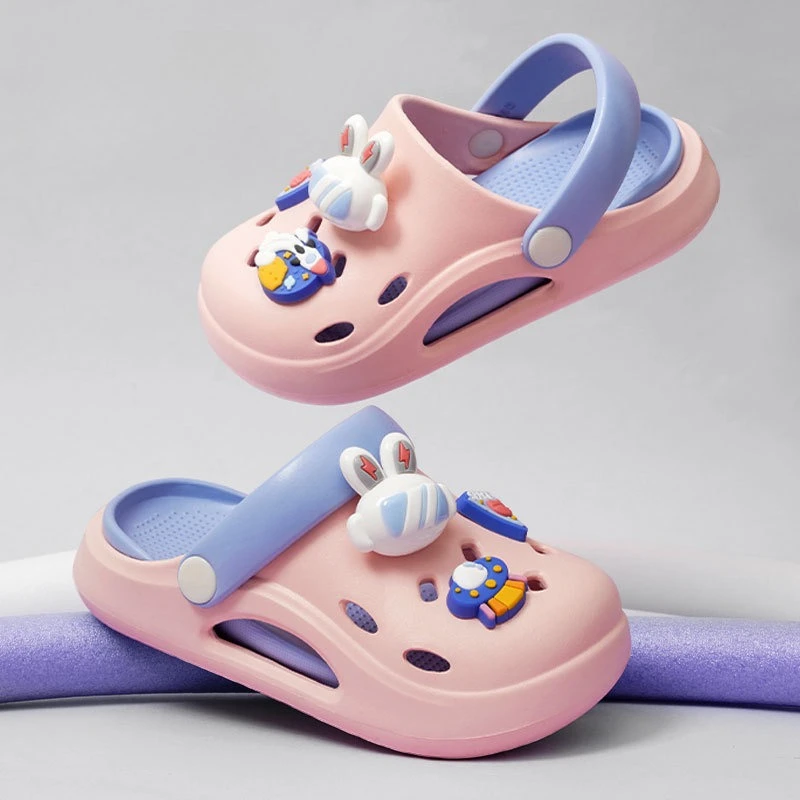 2026 New Summer Children's Slippers Cool Slippers Boys and Girls Bathroom Non-slip Baby Hole Shoes Children Cartoon Cute Clogs