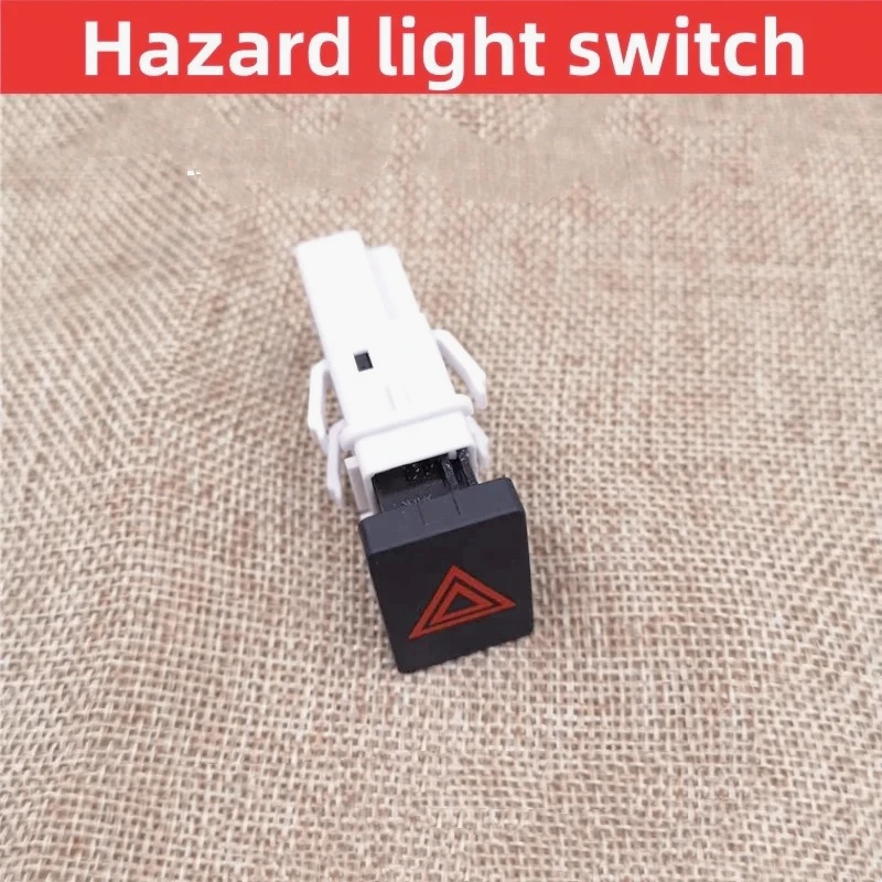 

For Nissan 2008-2015 QASHQAI Double Flashing Hazard Light Switch Emergency Warning Light Button
