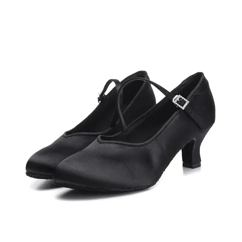 Chaussures de danse Laitn modernes à talons hauts pour adultes, chaussures professionnelles de danse Standard National pour femmes, chaussures de danse valse Flamenco