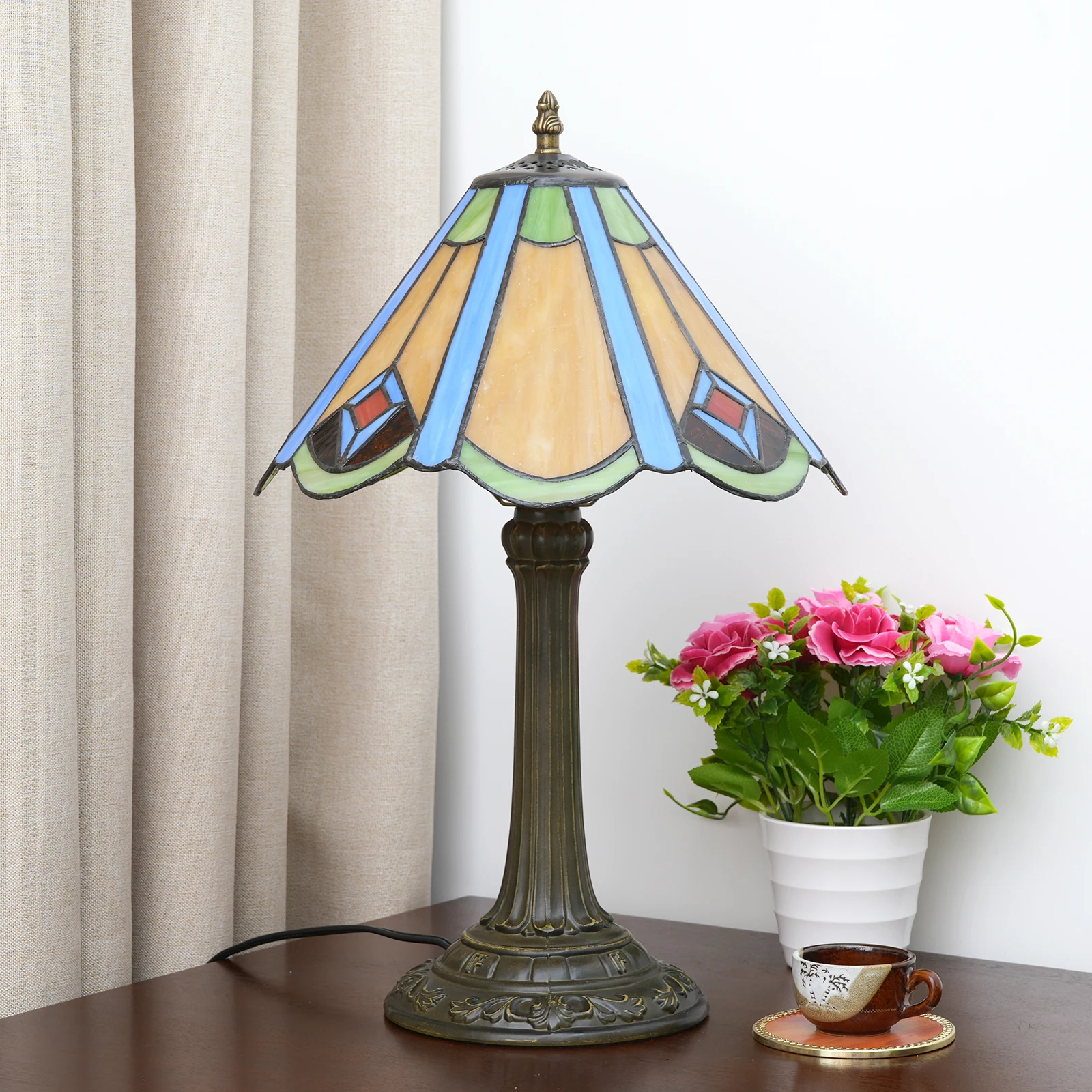 Vintage Table Lamps, Bee Light, Creative Table Lamp, Stained Glass desk Lamps Bedroom Living Room