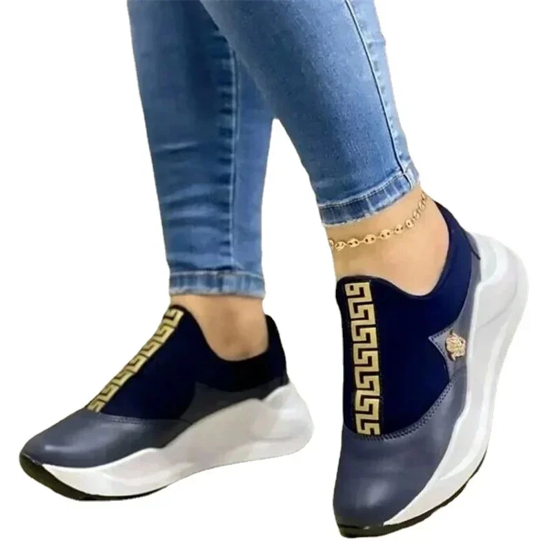 Breathable Slip on Platform Shoes Women Light Non-Slip Sneakers Outdoor Soft Comfort Vulcanized Shoes for Women Casual Tennis