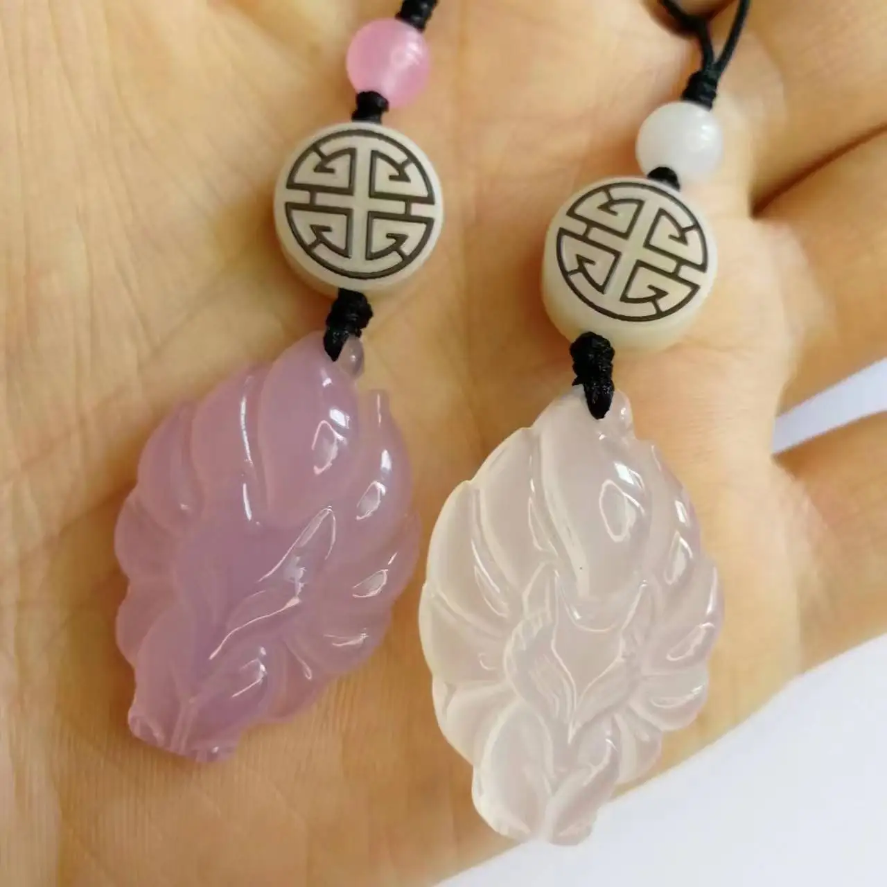 Natural Agate Chalcedony Little Nine-tailed Fox Chain Pendant Phone Chain Telephone Lanyard Cellphone Hanging Rope Women Jewelry