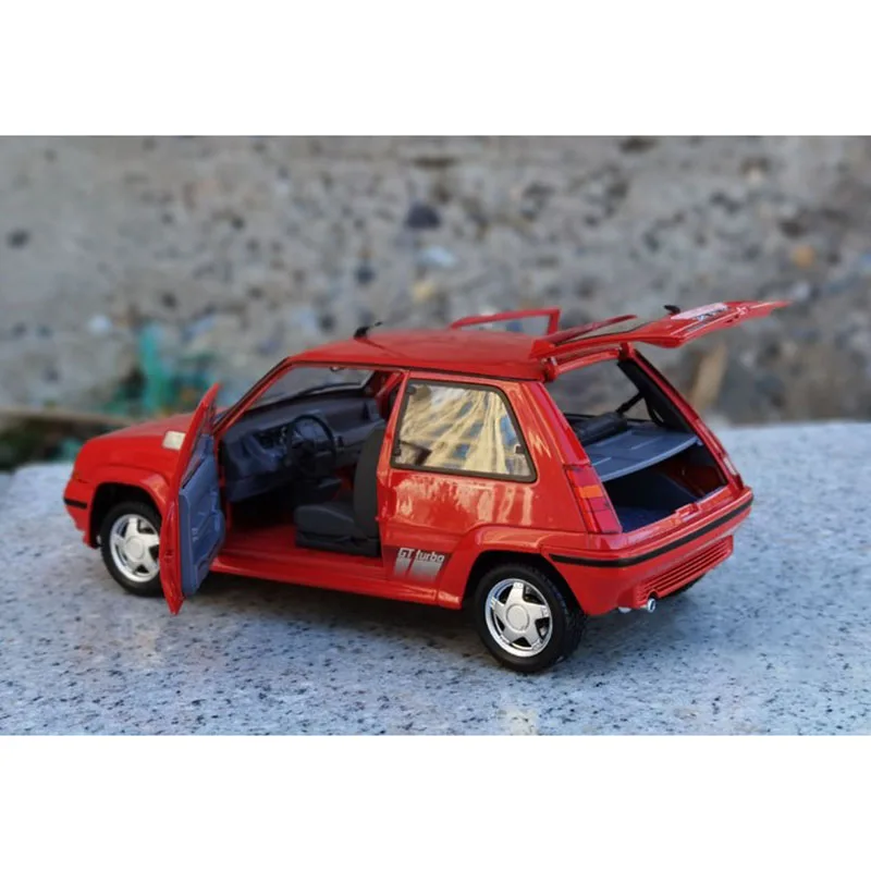 Diecast 1/18 Scale Supercinq GT Turbo 1989 Alloy Car Model Collection Souvenir Display Ornaments Vehicle Toy