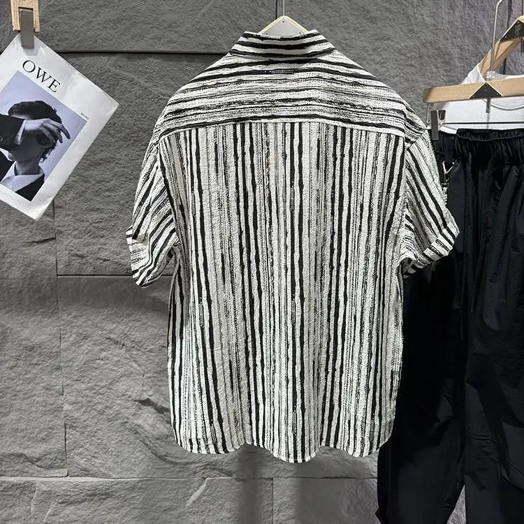2025 Summer New Striped Shirt Short-sleeved Men's Fashion Trend Versatile and Personalized Button Cardigan Men's Clothing XT917