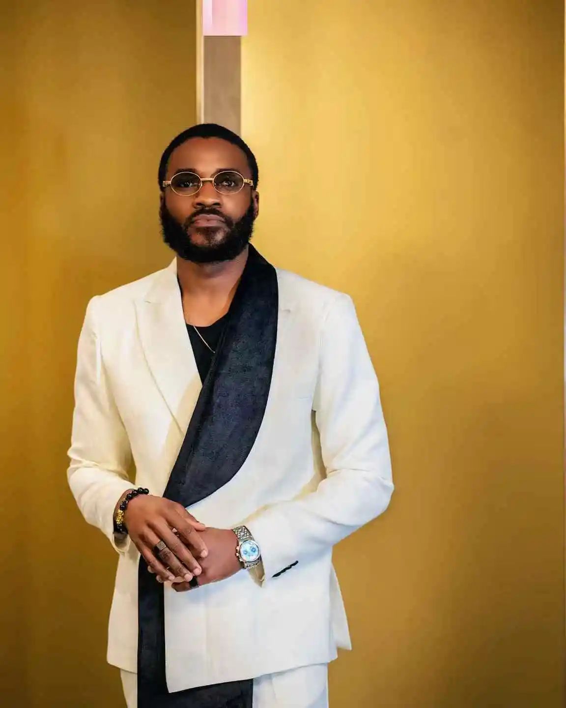 

White Men Suit Set 2 Piece Blazer+Pants Trousers Customized Cotton Formal Office Jacket Velvet Lapel Wedding Tuxedos Prom Coat