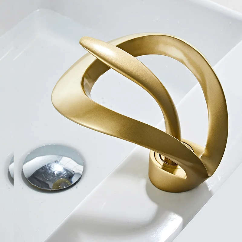 Full Copper Waterfall Faucet with Cold and Hot Water for Creative Handwashing, Shaving, and Sink Use in Villas for Home Use