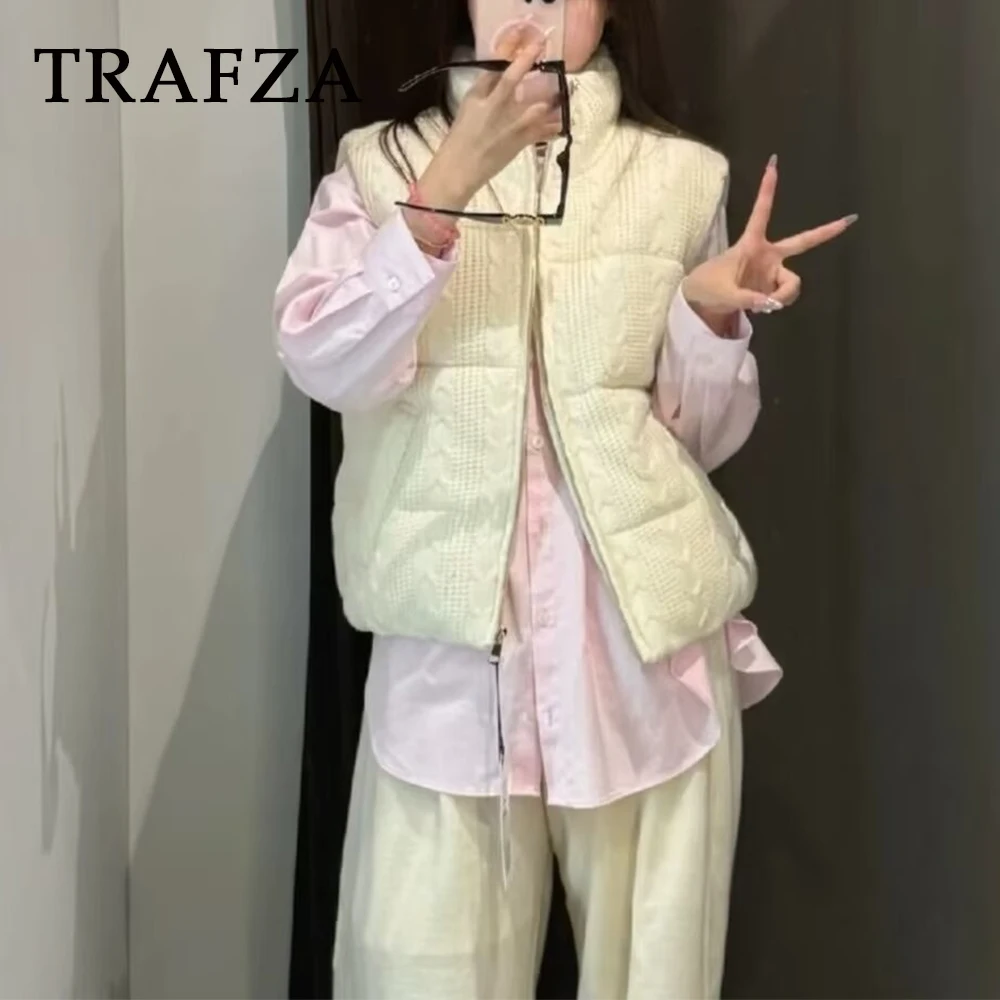 TRAFZA Fashion 2025 Winter Solid Cotton Vest Knit Zipper Streetwear Turtleneck Pockets Sleeveless Jacket Casual Chic Outwear