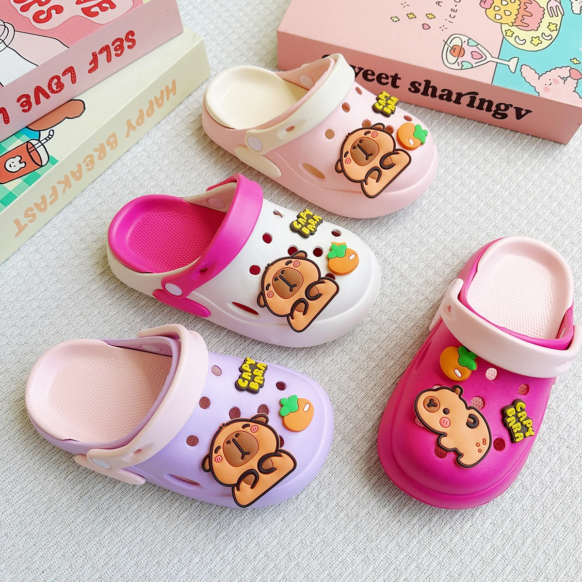 New Style Girls' Slippers Cartoon Fruit Capybara Dual-Color Versatile Eva Clogs Soft Sole Non-Slip Sandals 837