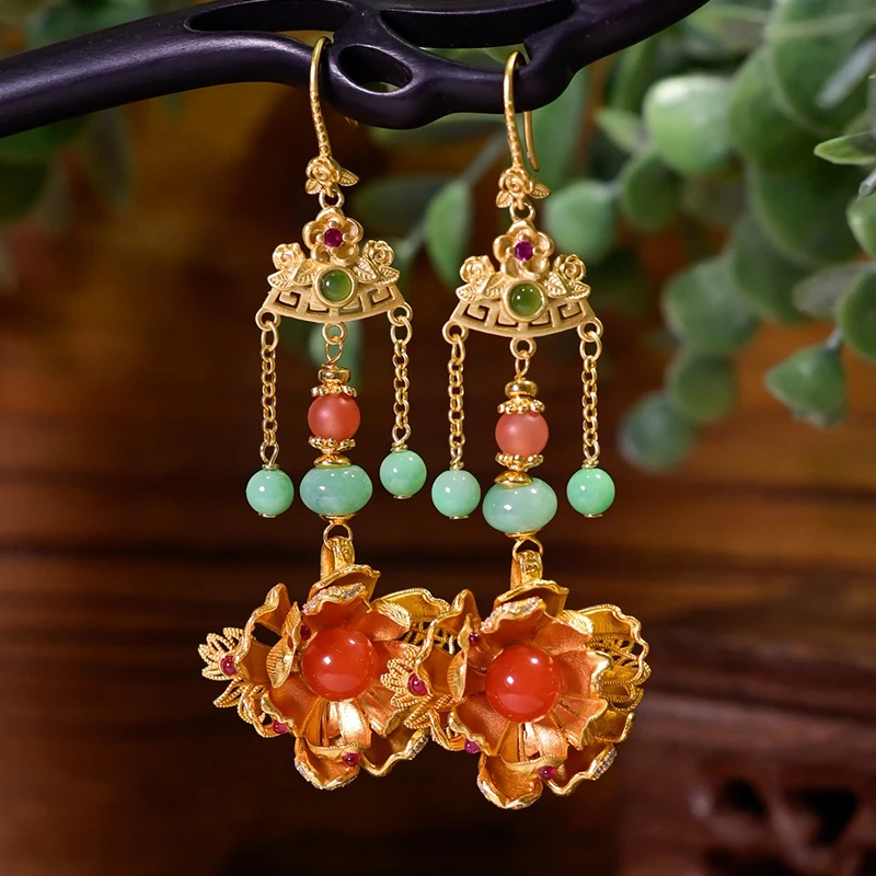 

Серьги с натуральным красным агатом и цветком пиона, большие цветочные золотые серьги в стиле ретро в дворцовом стиле, натуральный южный красный агат, китайские серьги из нефрита