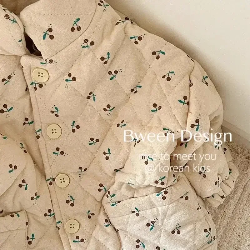 2023 Autumn/Winter New Girls\' Baby Fashion and Comfortable Cherry Print Round Neck Thin Cotton Coat