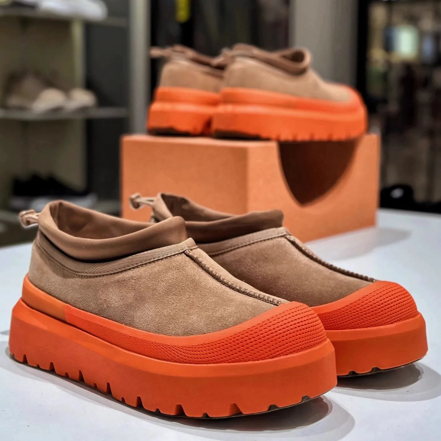 

Casual Sneakers, Plus Size Stylish Fur Upper Unisex Winter Boots Warm Fleece Lining High-Top Thick-Sole Sneakers