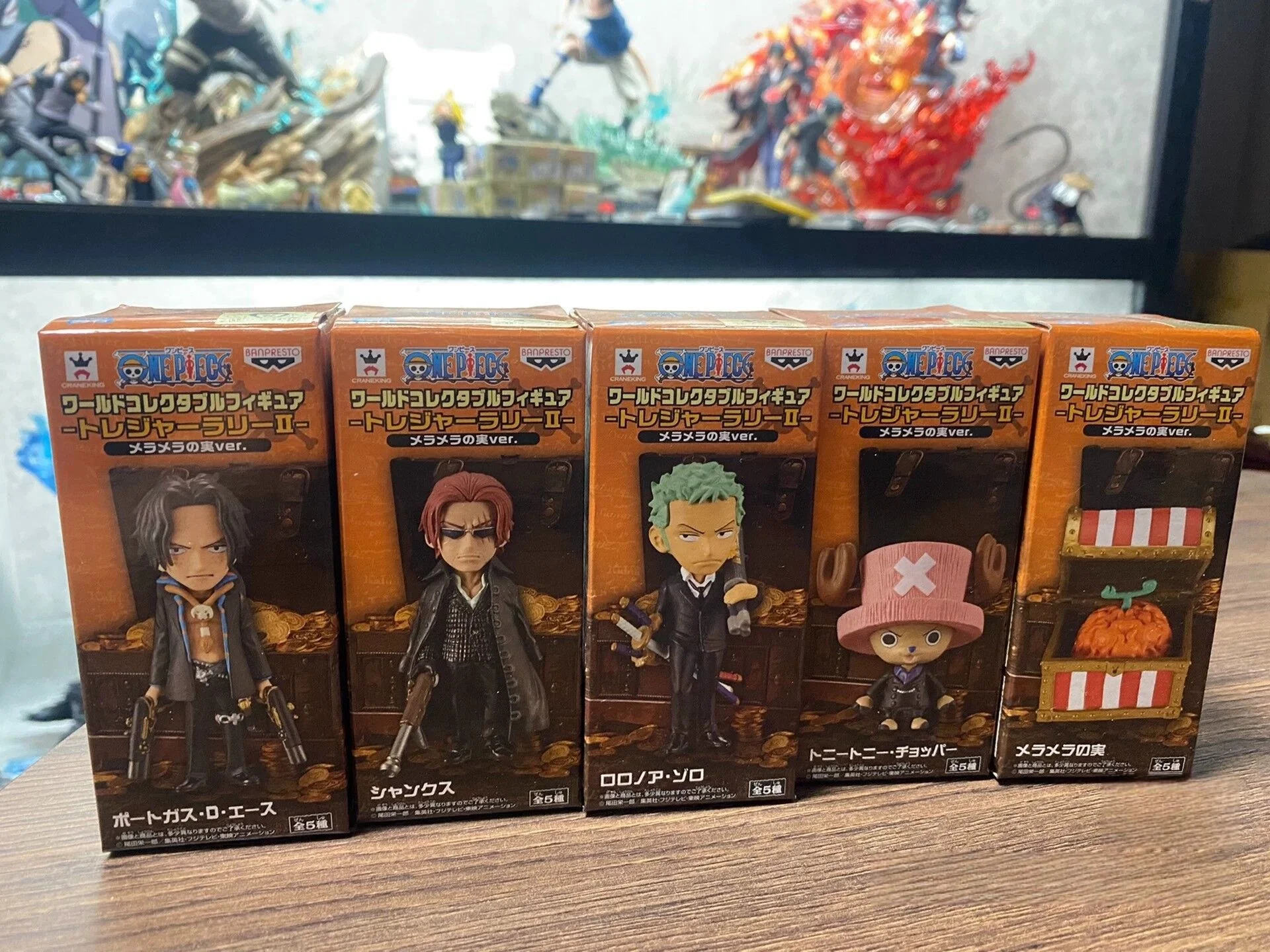 In Stock Bandai One Piece Wcf Treasure 2 Wcf Black Clothes Wusop Black Clothes Solon Gold Lion Anime Surrounding Gift