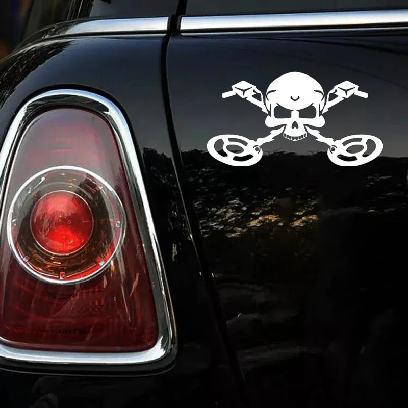 

Наклейка на автомобиль с забавным изображением черепа и металлоискателем, аксессуар для экстерьера автомобилей и мотоциклов, виниловая наклейка на бампер или окно