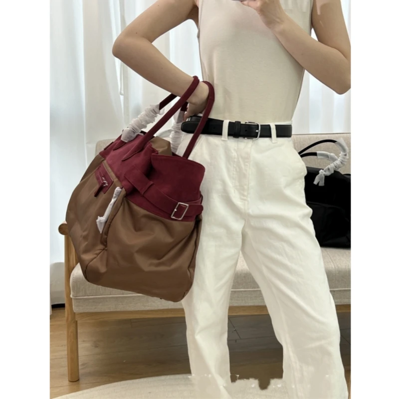 

25 year new fashion niche 17 inch nylon color blocked cowhide tote bag commuting large capacity handbag