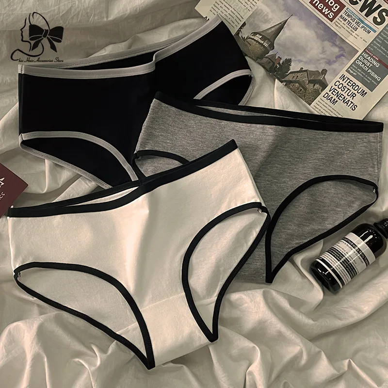 2024 New Women Underwear Sports Cool Style Simple Girls Underwear Mid-waist Japanese Black and White Cotton Women's Briefs