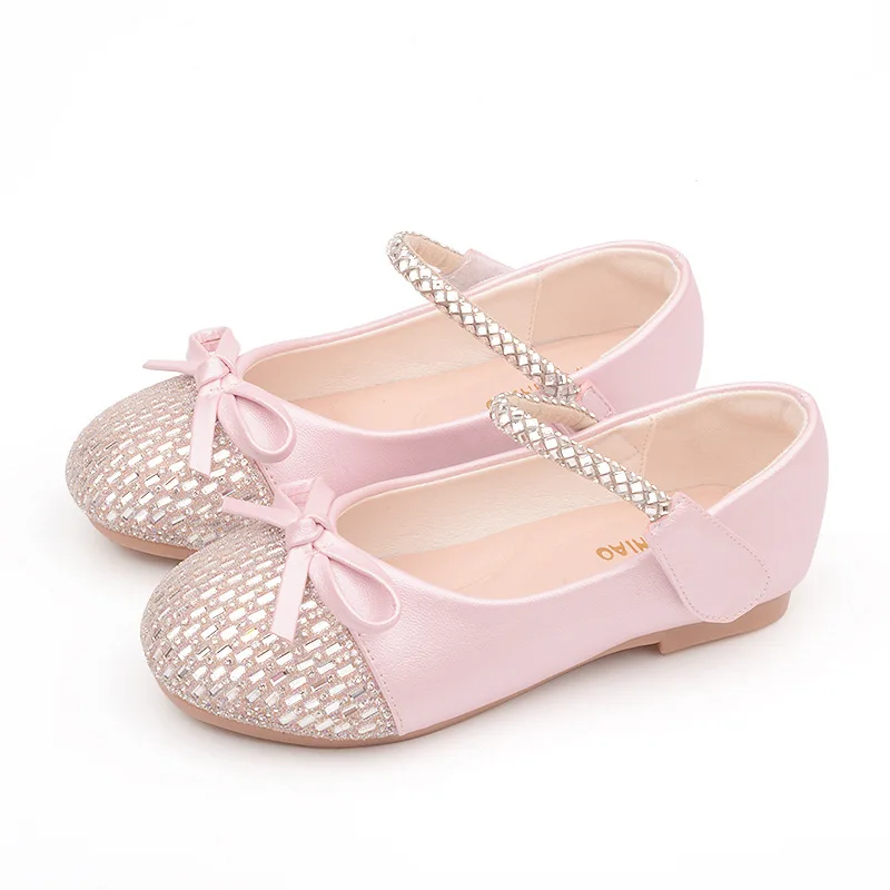 Scarpe per bambini Scarpe da principessa per ragazze Suola morbida Scarpe in pelle per bambini Primavera Nuova moda Scarpe basse casual con strass