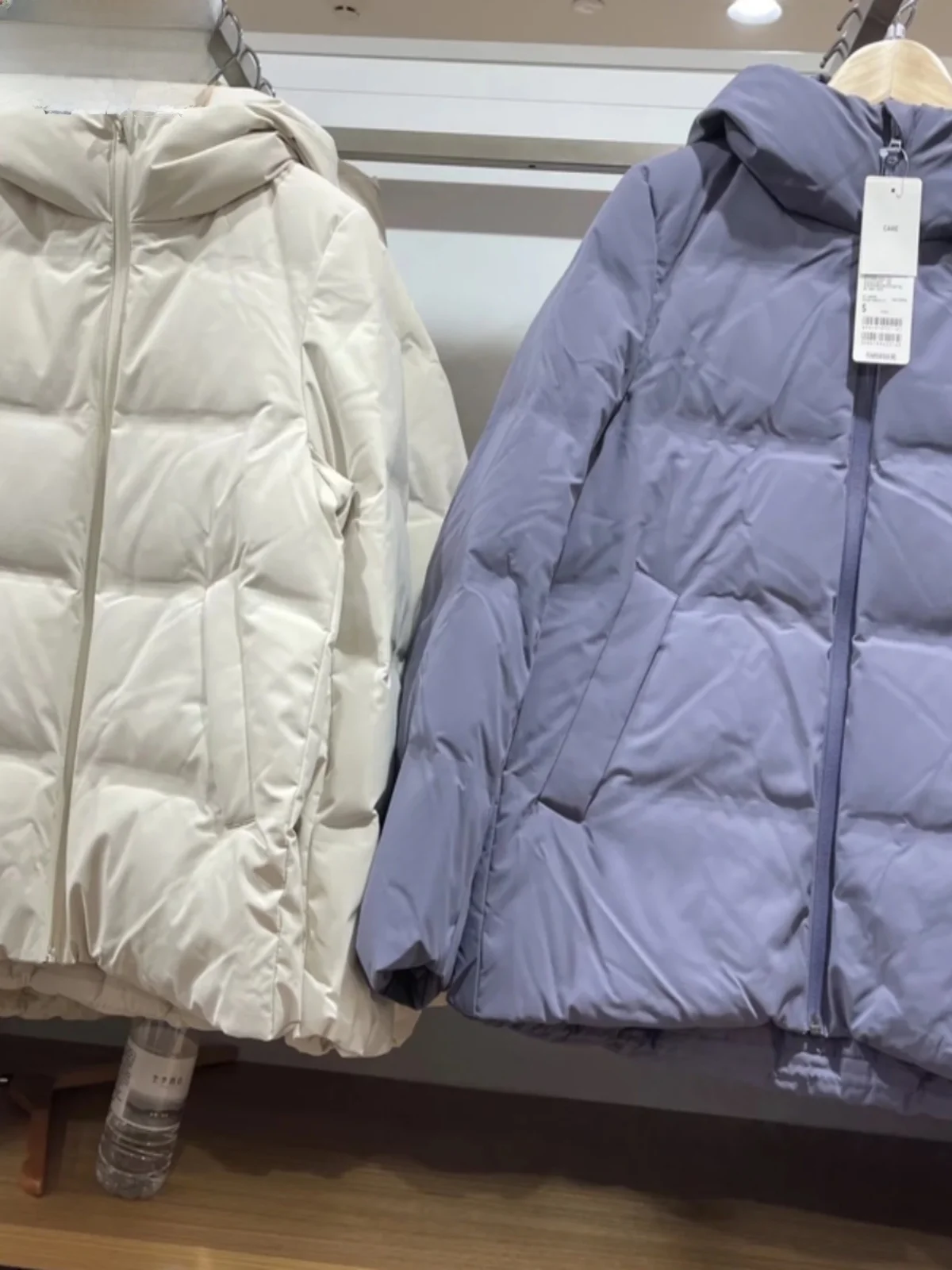 

Легкая женская демисезонная куртка из полиэстера с пуховым наполнителем, ветрозащитная, теплая, белая, модель D-Fitting Room