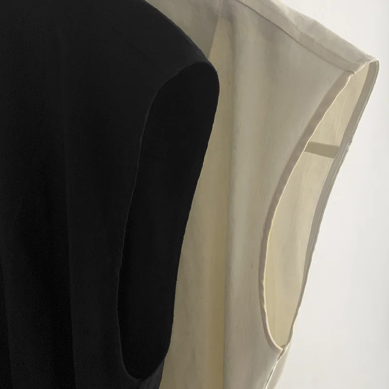 Top sem mangas de linho com botões cruzados e gola inclinada estilo chinês com colete com decote em V